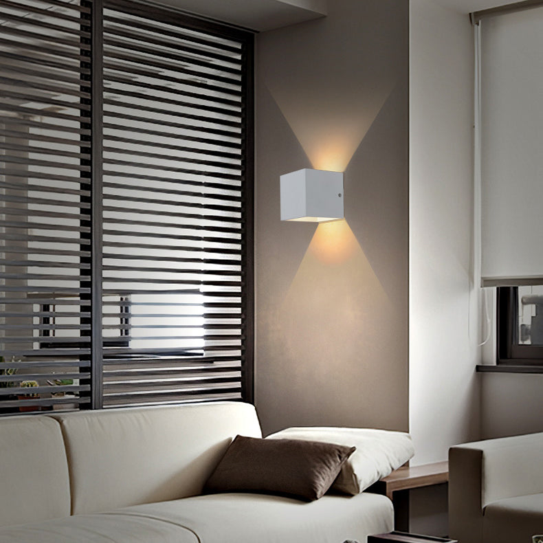 Moderner Stil Leuchte Würfel 2 Lichter Wandscheibe mit Metall für Schlafzimmer