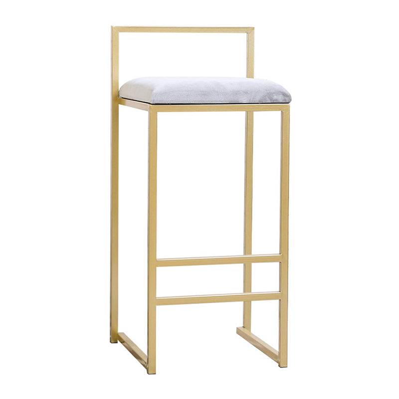 Taburete de bar de metal de estilo moderno con reposapiés y taburete de bar con respaldo bajo para cocina