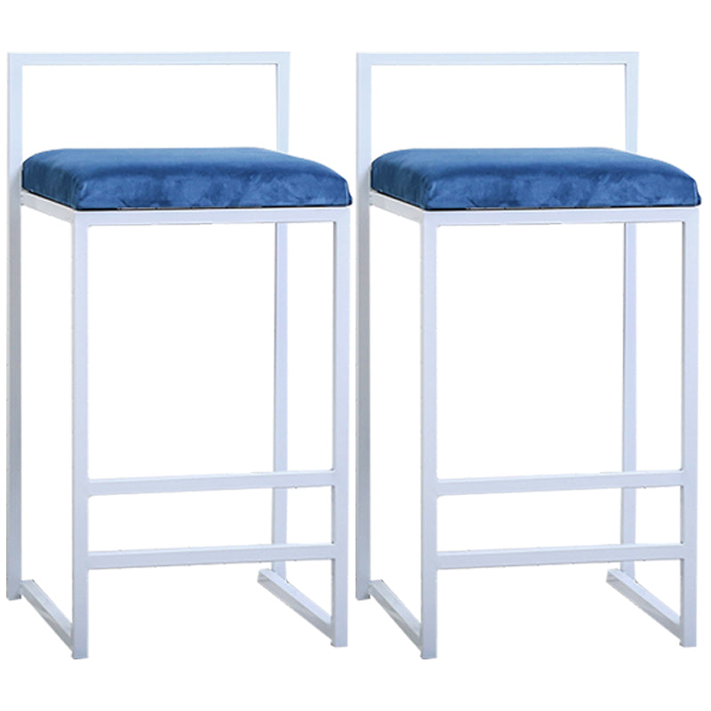 Taburete de bar de metal de estilo moderno con reposapiés y taburete de bar con respaldo bajo para cocina