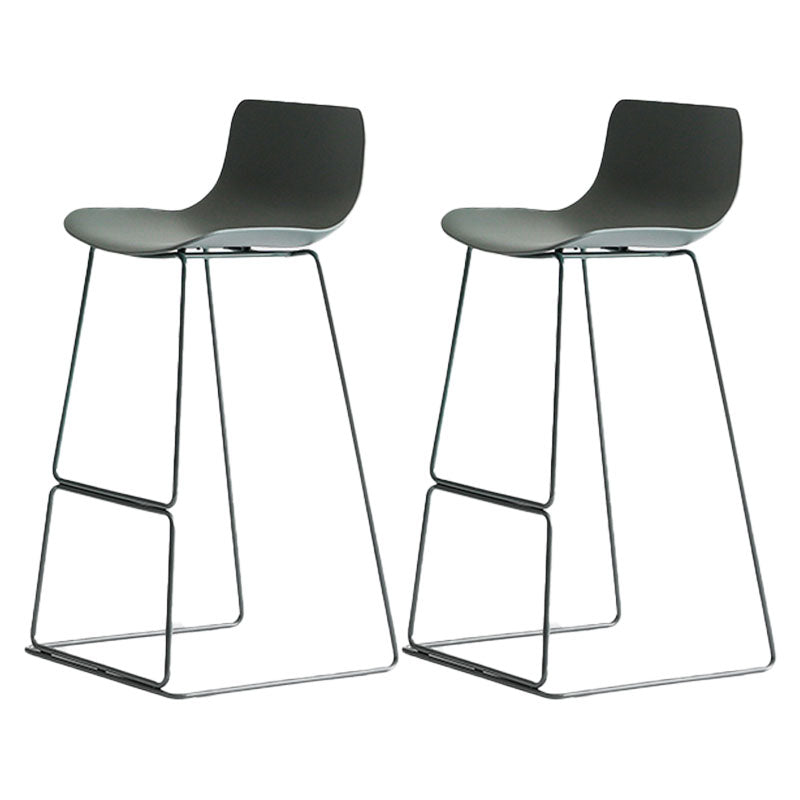 Modern Armless Backrest Counter Stool Steel Kitchen Bar Stool with Plastic Seat and Pedal