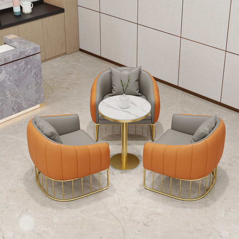 Silla sin brazos de comedor de metal Glam, sillas de comedor de cuero PU para uso doméstico