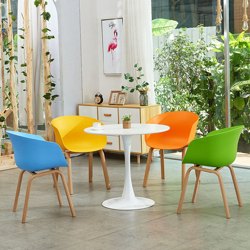 Casa contemporanea sedia a braccio posteriore solido in pelle Sedia da pranzo finitura