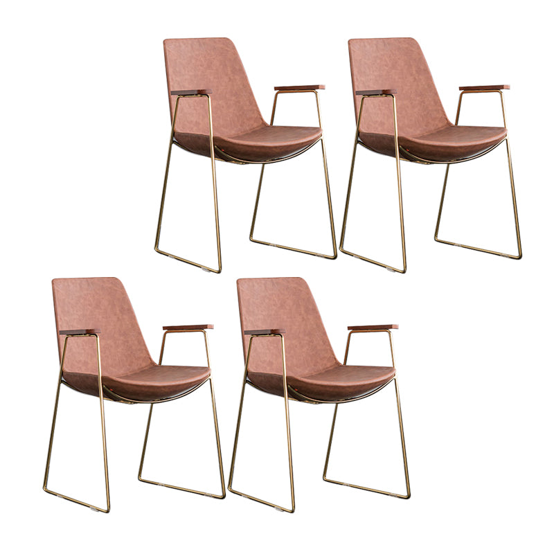 Silla auxiliar de comedor con respaldo sólido de diseño escandinavo Silla auxiliar de comedor de cuero