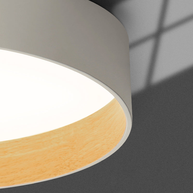 Round Bedroom Ceiling Light Fixture Metal LED Minimalist Style Flush Mount Lighting
