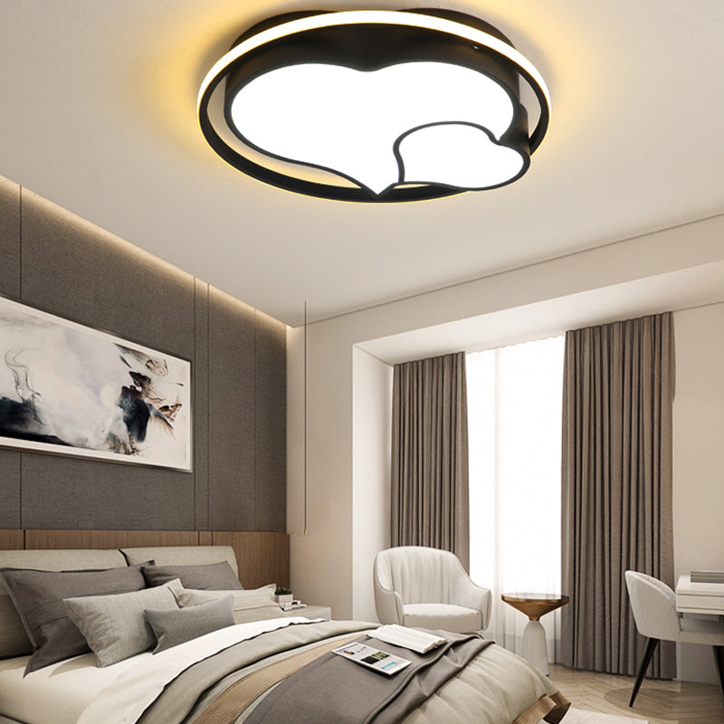 Nordic Heart Shape Ceiling Mount Light 3-Light Bedroom Ceiling Lamps with Acrylic Shade