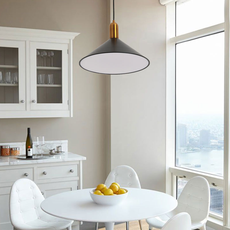 Apparecchio di illuminazione a sospensione in metallo a led industriale per soggiorno per soggiorno