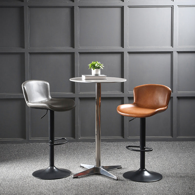 Taburete de bar de estilo industrial, asiento cubo de cuero con altura ajustable para restaurante y bar