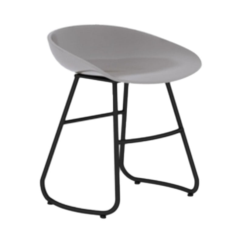 Modern Armless Backrest Counter Stool Iron Dessert Shop Bar Stool with Plastic Seat