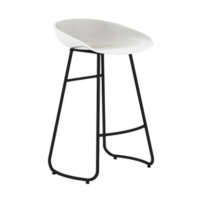 Modern Armless Backrest Counter Stool Iron Dessert Shop Bar Stool with Plastic Seat
