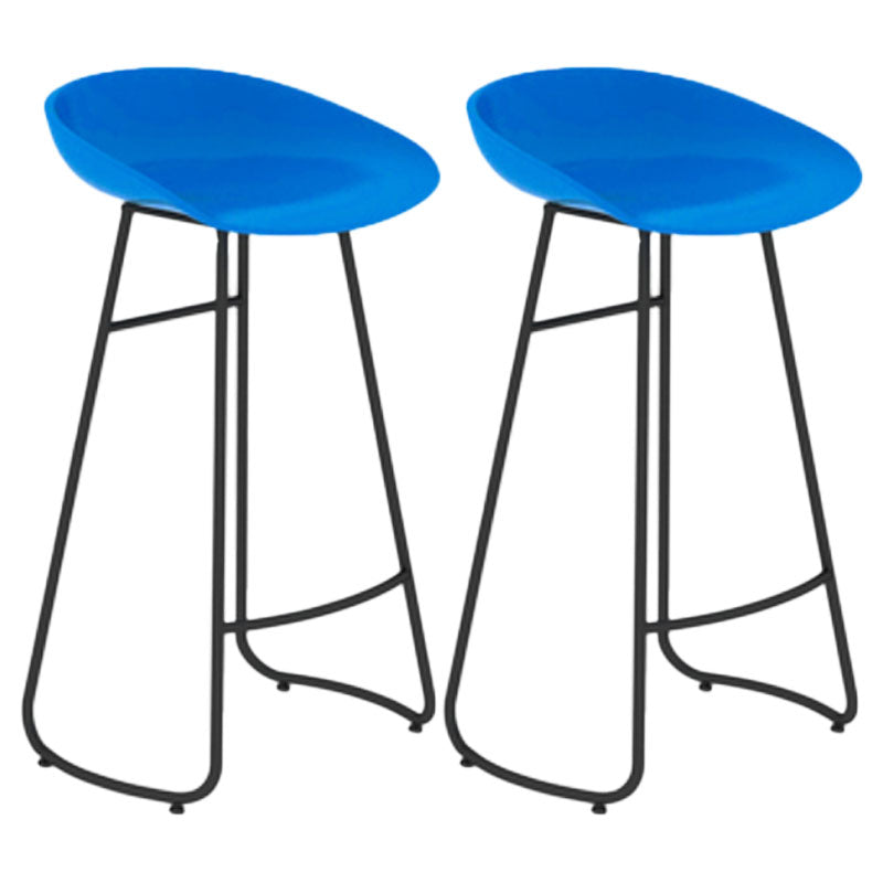 Modern Armless Backrest Counter Stool Iron Dessert Shop Bar Stool with Plastic Seat