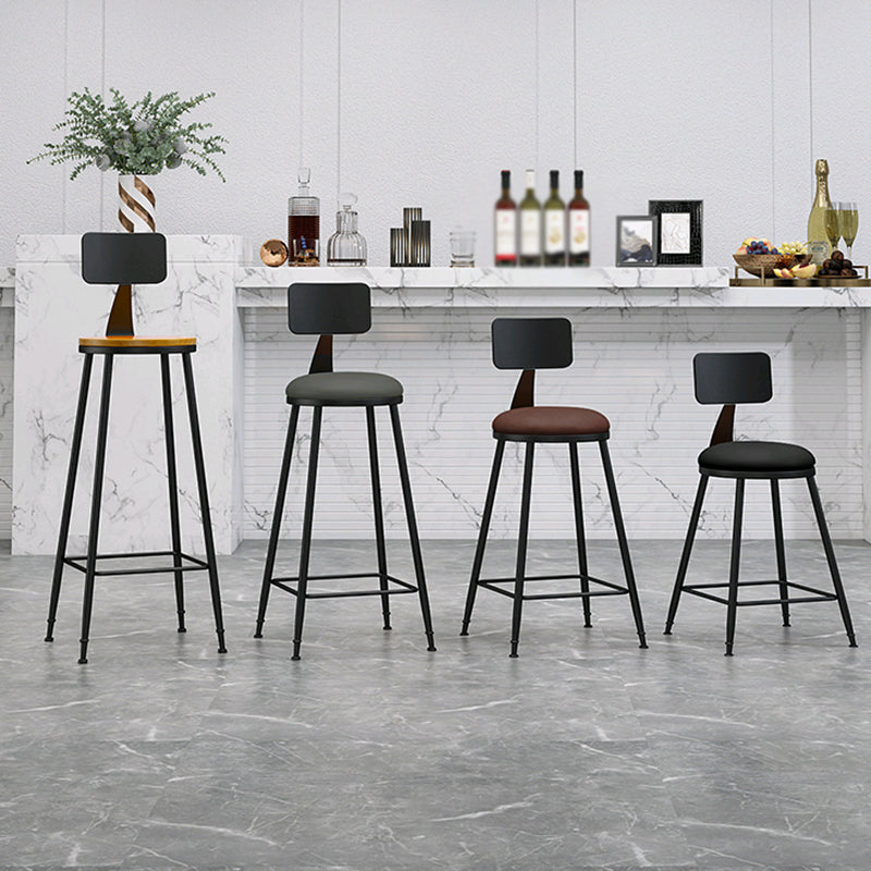 Moderner, armloser Thekenhocker mit Rückenlehne, Eisen, Wohnzimmer-Barhocker mit Pedal, 1 Stück
