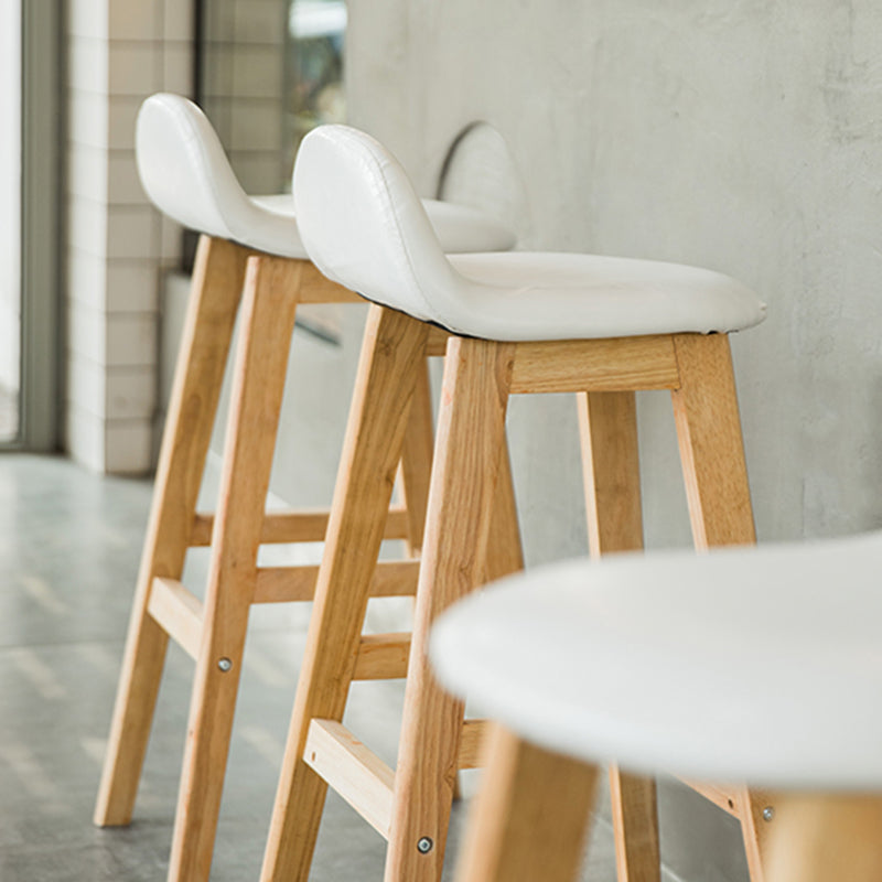 Taburete de bar sin brazos con respaldo moderno, taburete de bar de madera para tienda de postres con cojín y pedal
