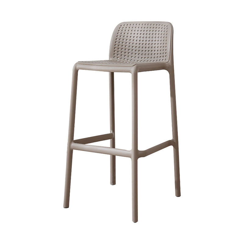 Taburete de bar de plástico contemporáneo, taburete de bar Bristol con reposapiés y respaldo bajo