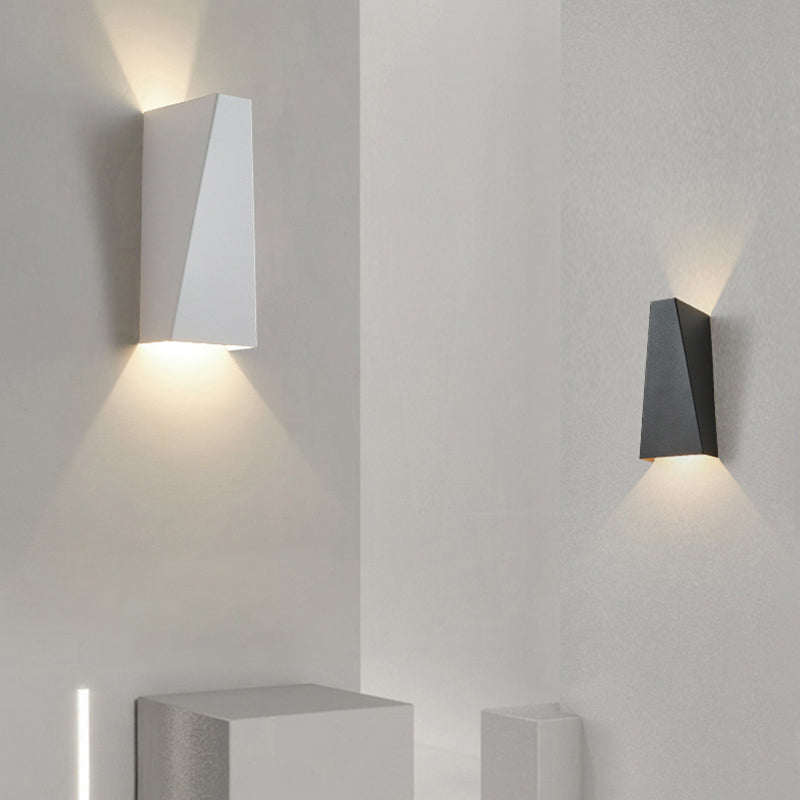 Éclairage mural en métal de forme géométrique moderne 2 lumières Éclairage mural