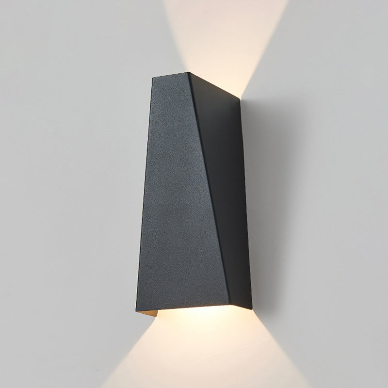 Éclairage mural en métal de forme géométrique moderne 2 lumières Éclairage mural