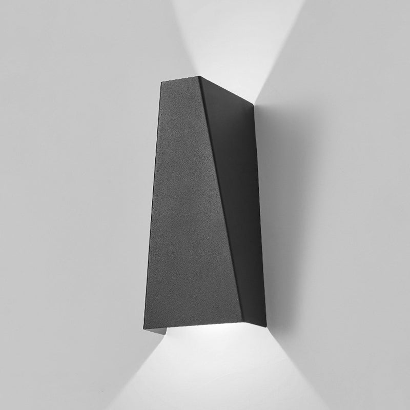 Éclairage mural en métal de forme géométrique moderne 2 lumières Éclairage mural