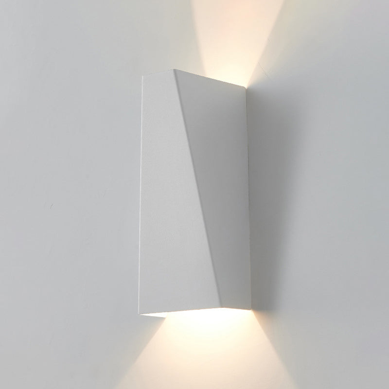 Éclairage mural en métal de forme géométrique moderne 2 lumières Éclairage mural