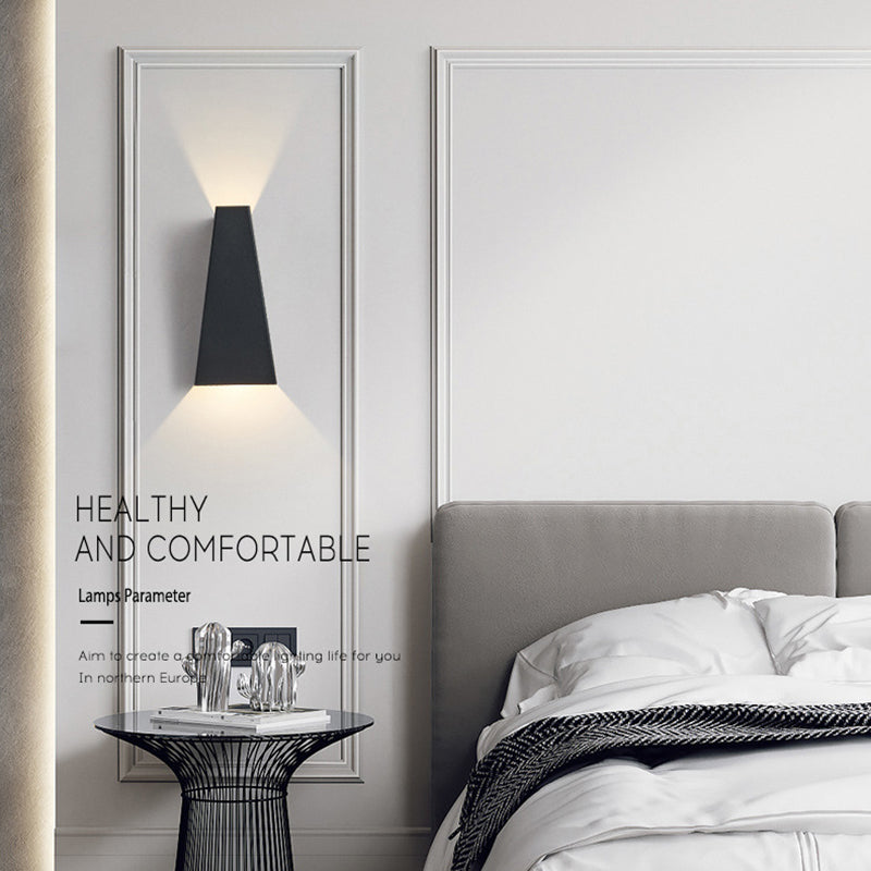 Éclairage mural en métal de forme géométrique moderne 2 lumières Éclairage mural