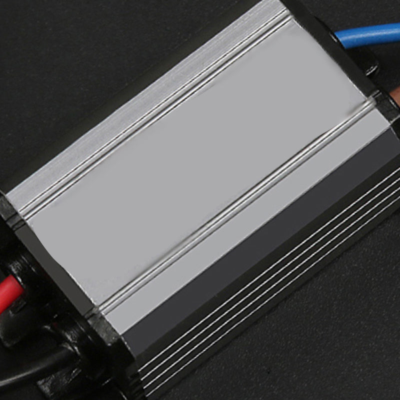 Style moderne linéaire pendant en métal à 1 lumière pour chambre à coucher