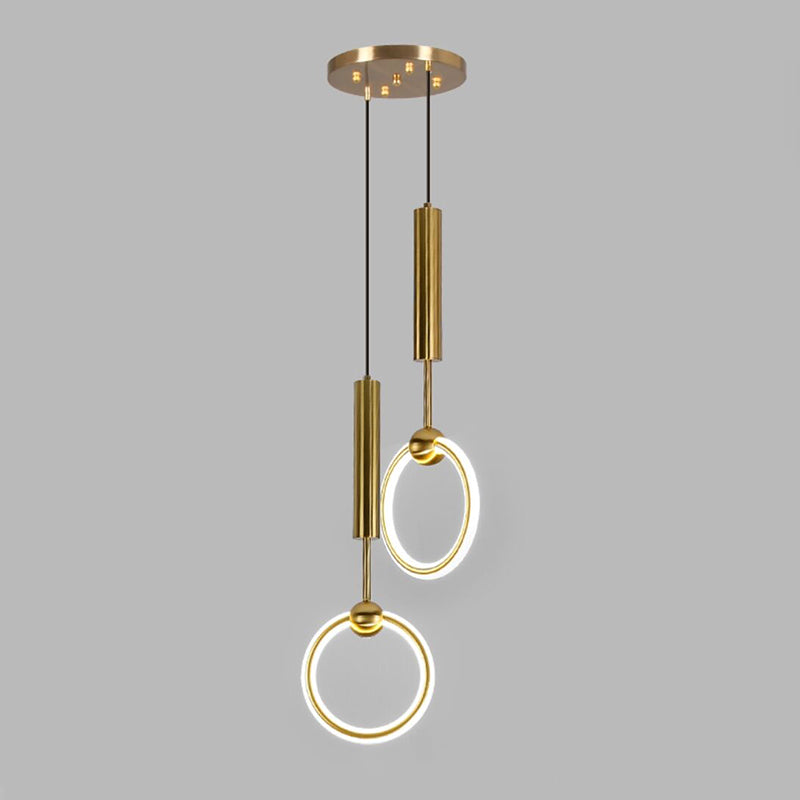 Luminaires suspendus linéaires en métal