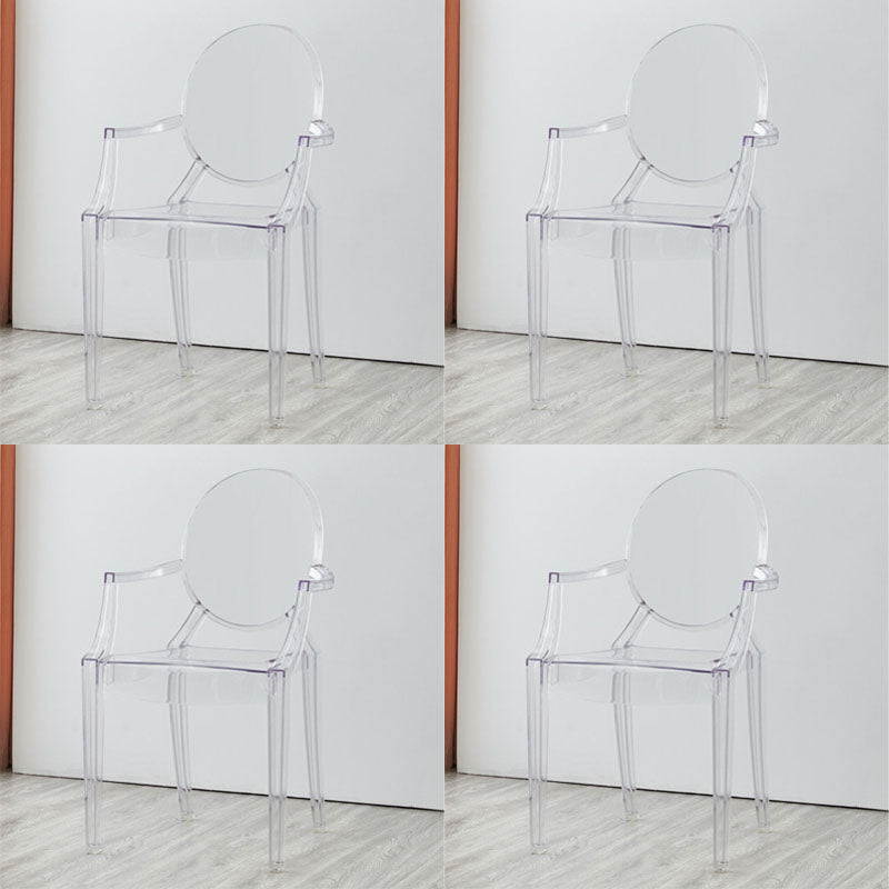 Sedia da pranzo con braccio di plastica contemporaneo.