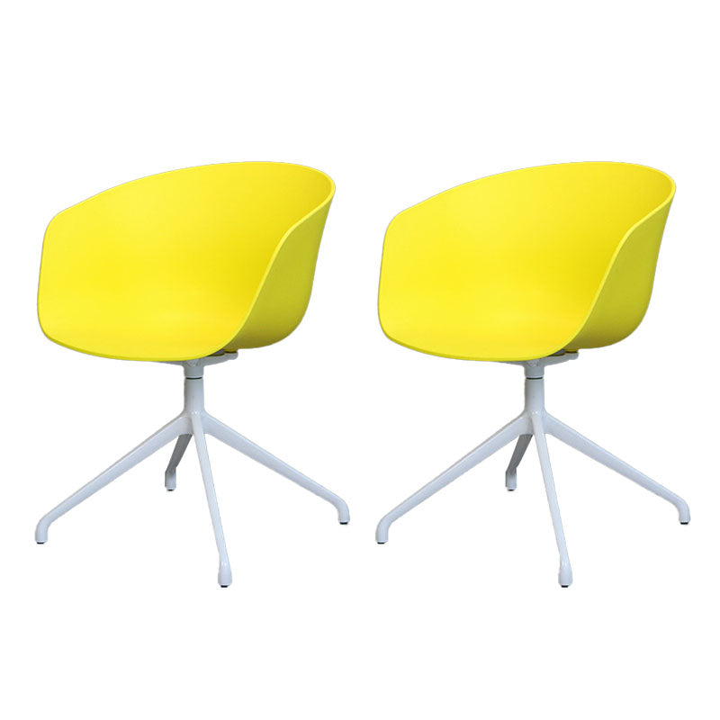 Silla de comedor de plástico giratoria con respaldo sólido moderno