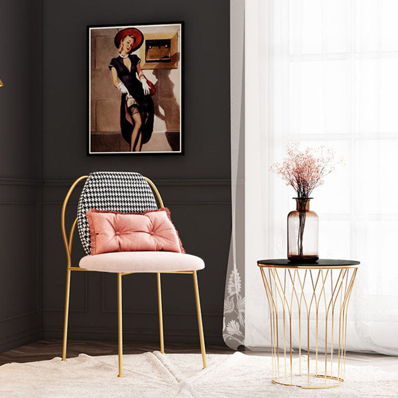 Silla con respaldo sólido sin brazos de estilo escandinavo, sillas laterales de comedor de tela para el hogar