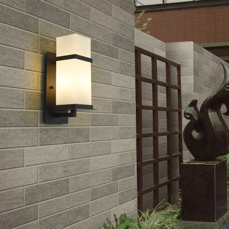 Modern de pared de metal, forma cuboidal de forma Cuboides con sombra de vidrio blanco para el aire libre