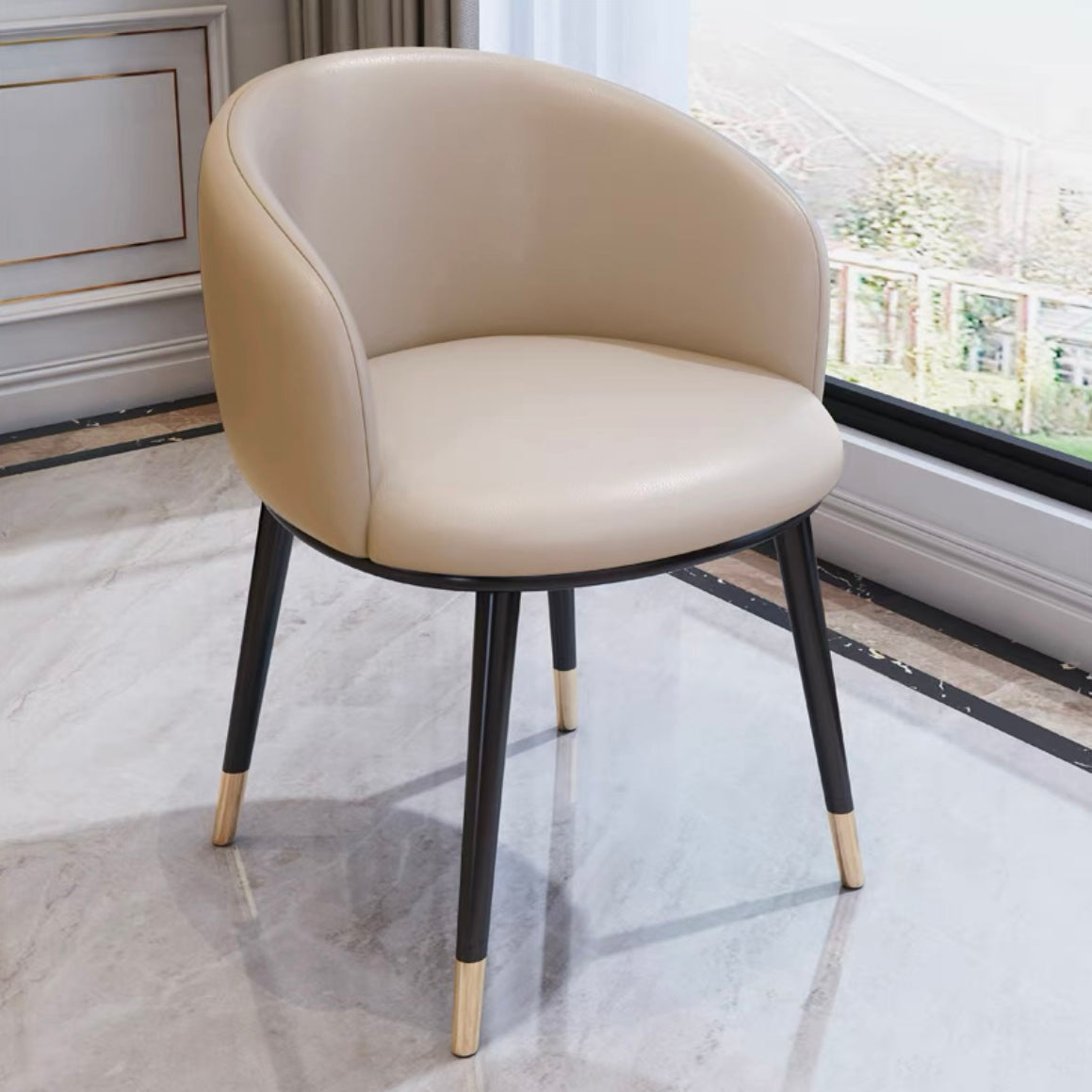 Silla de comedor con respaldo sólido y acabado mate de cuero moderno para dormitorio