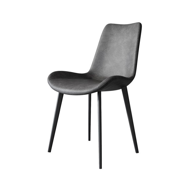 Silla auxiliar de comedor moderna, silla sin brazos Parsons curvada de cuero con acabado mate