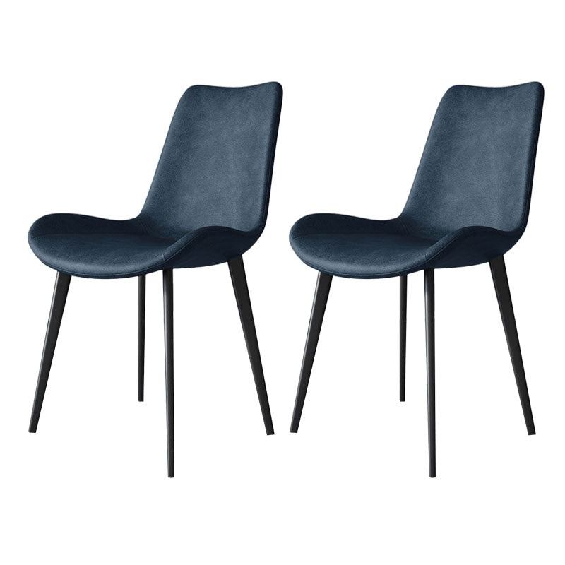 Silla auxiliar de comedor moderna, silla sin brazos Parsons curvada de cuero con acabado mate