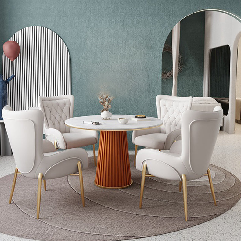 El comedor del metal de Glam preside el sillón tapizado para el uso del restaurante