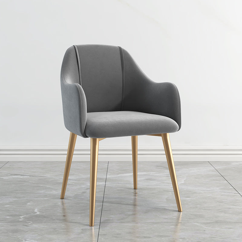 Sillas de comedor de terciopelo Glam, silla lateral de comedor de metal con brazo para uso en restaurantes