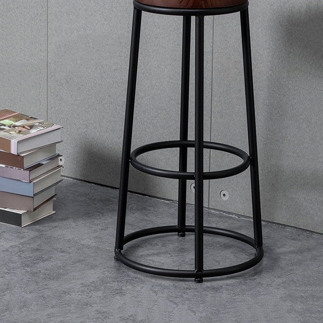 Modern Style Iron Bar Stool with Metal Footrest Simple Bar Stool for Bar