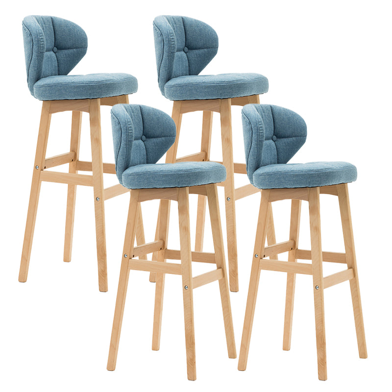 Taburete de bar de estilo escandinavo con respaldo bajo y patas de madera para restaurante y bar