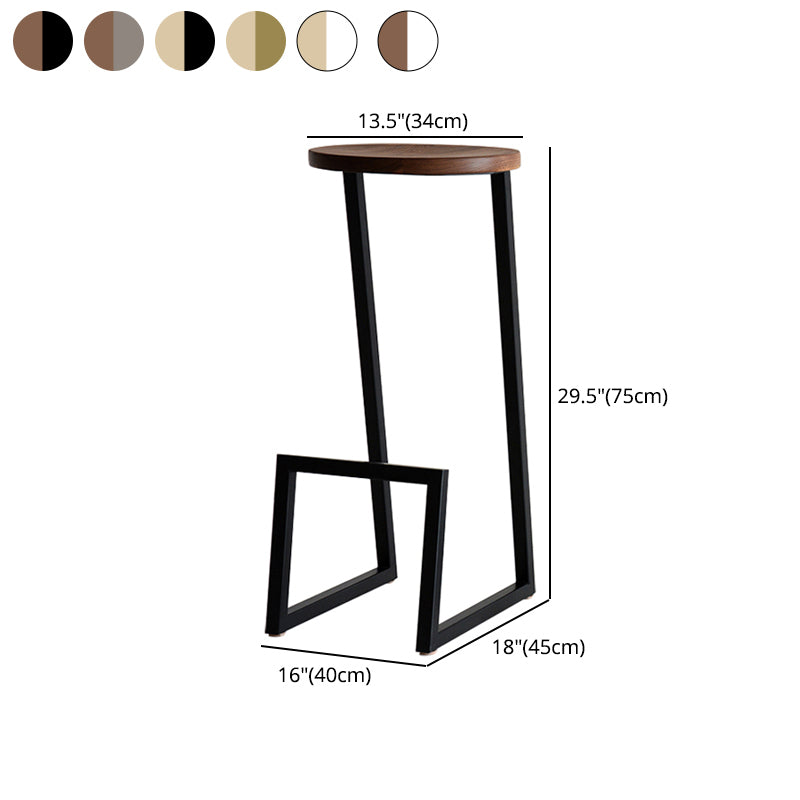 Modern Style Iron Bar Stool with Footrest Bristol Creative Bar Stool (set of 2)