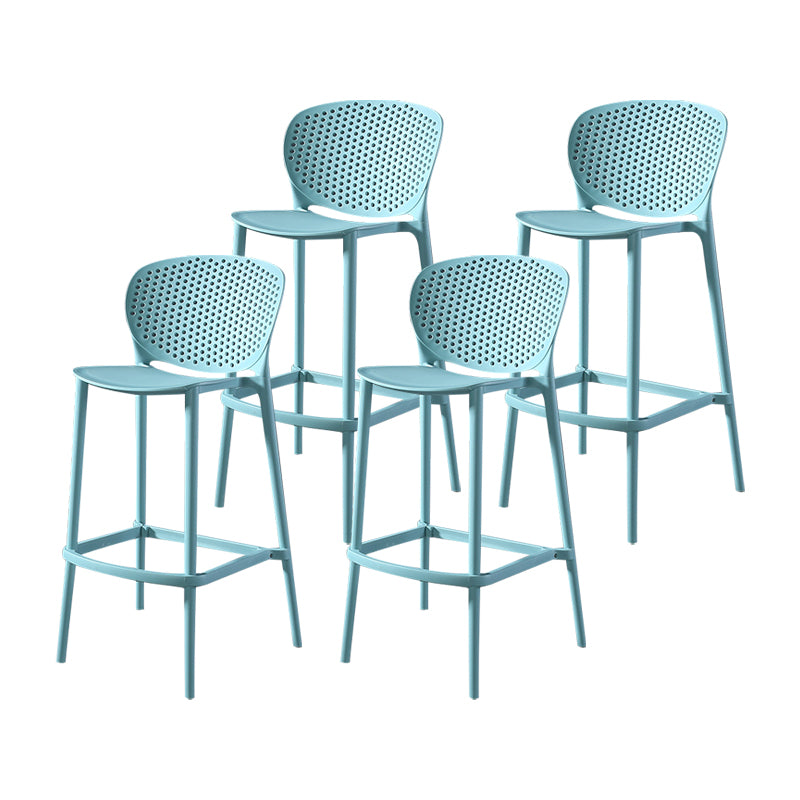 Taburetes de bar contemporáneos de plástico y metal, taburete de bar Bristol con respaldo bajo y reposapiés