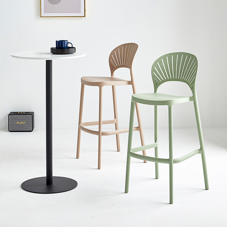 Nordic Plastic Stackable Counter Stools Macron Colorful Indoor Bar Stool with Plastic Seat