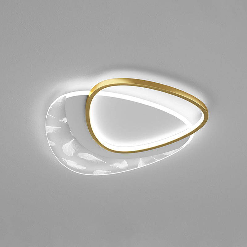 Moderne dreieckige Deckenleuchte aus Metall mit 2 Leuchten für das Esszimmer