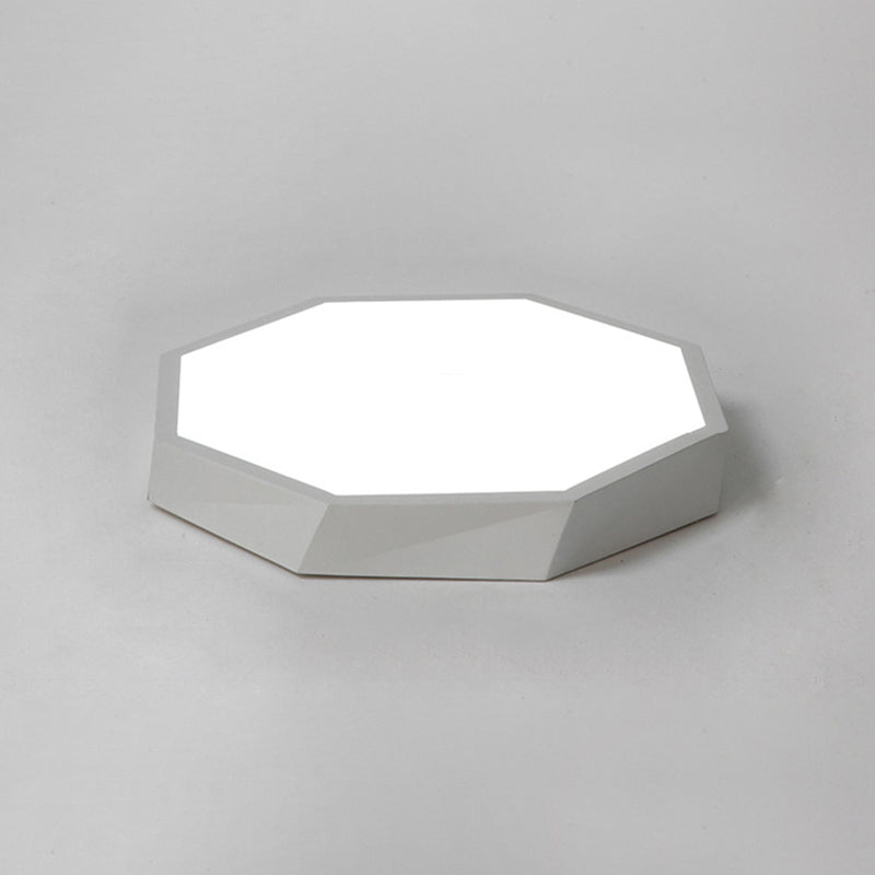 Plafonnier en forme de géométrie de style moderne, éclairage de plafond en métal à 1 lumière pour le salon
