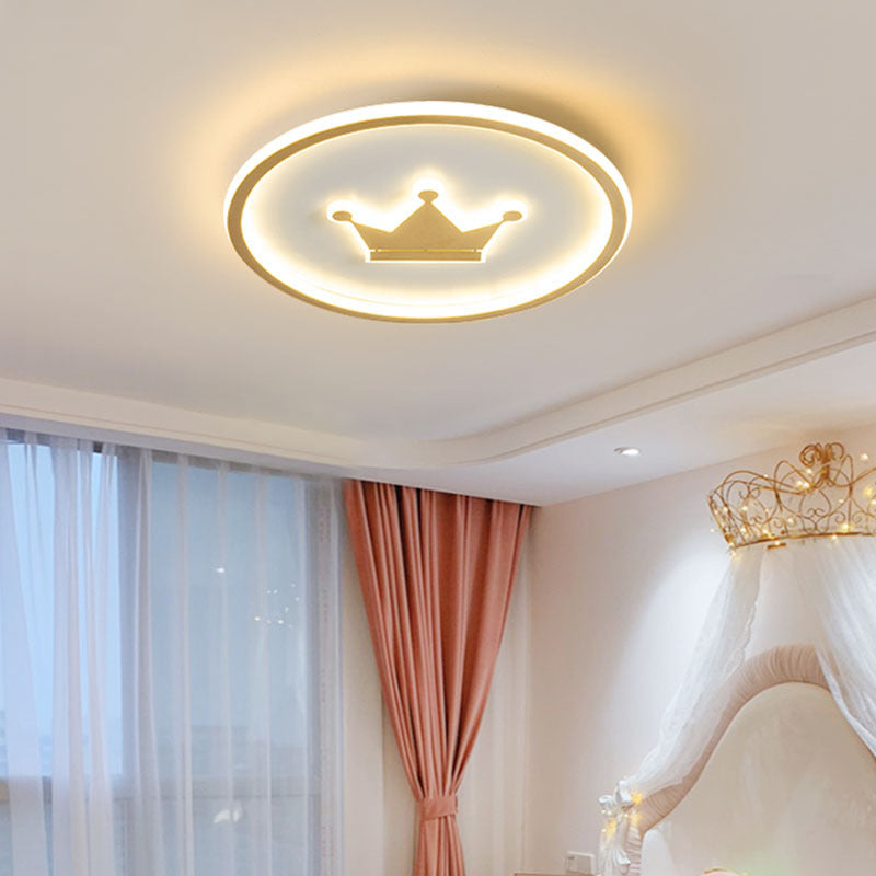 Contemporary Circle Flush Light Fixture Metal 1 Light Flush Mount Ceiling Fixture in Gold