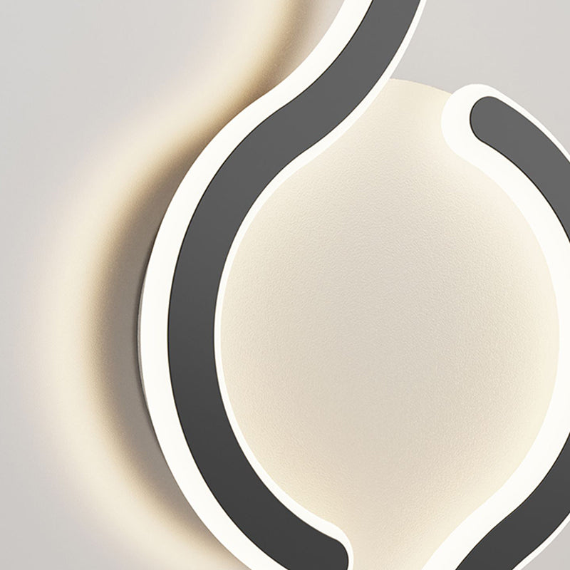 Linear Shape Metal Wall Sconce Modern Single Light Wall Mount Lighting