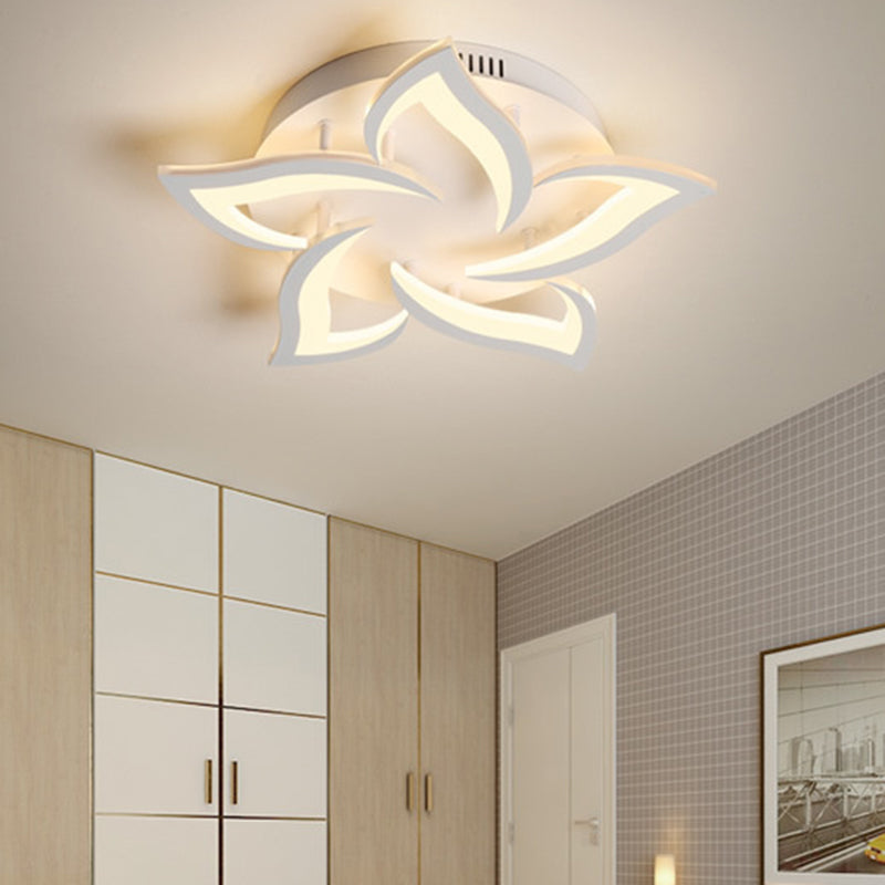Plafonnier LED en acrylique en forme de fleur, luminaire de plafond Simple pour le salon