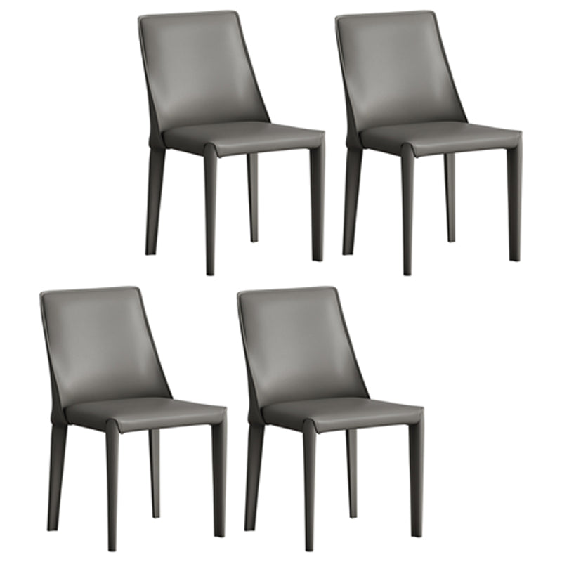 Silla lateral de cuero de hotel de estilo diseñador, silla de comedor con respaldo sólido y acabado mate