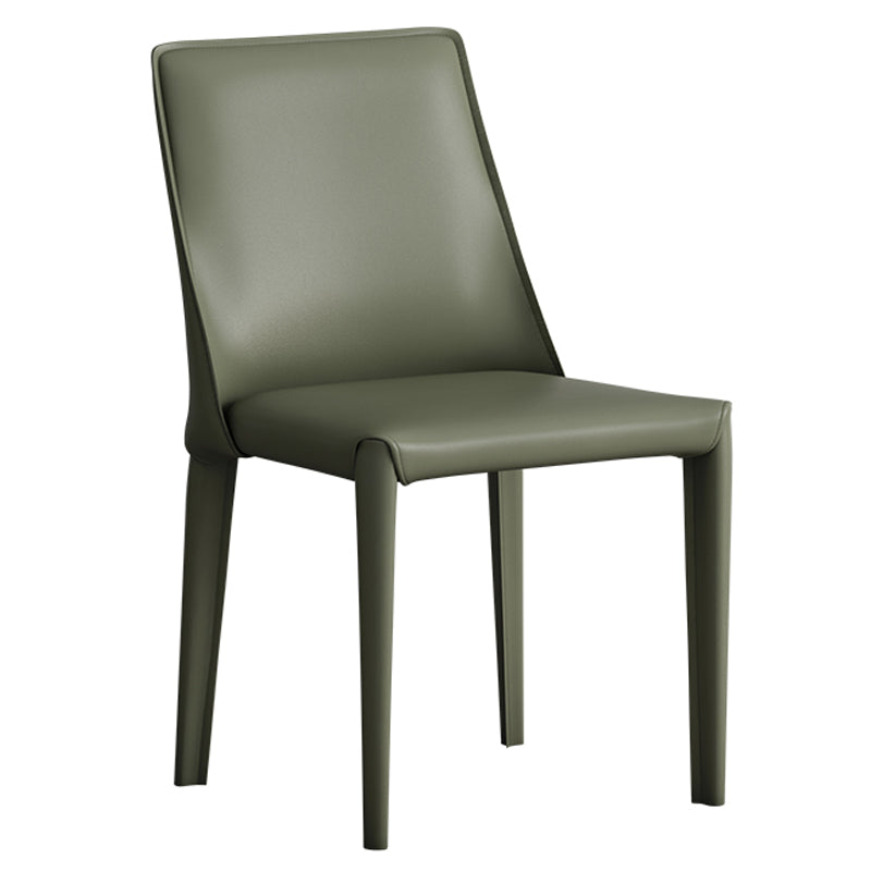 Silla lateral de cuero de hotel de estilo diseñador, silla de comedor con respaldo sólido y acabado mate