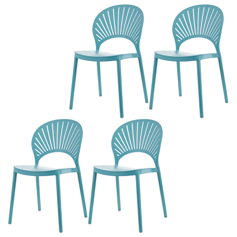 Silla plástica escandinava del respaldo abierto de la silla lateral del comedor de la cocina