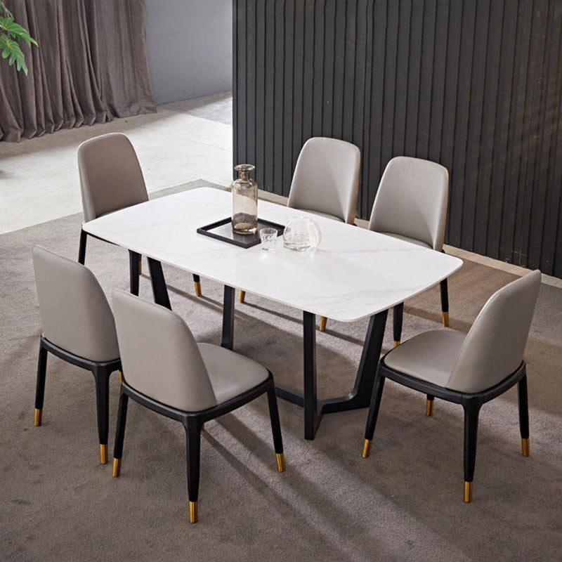 Silla de comedor contemporánea sin brazos Silla Parsons curvada de cuero con acabado mate