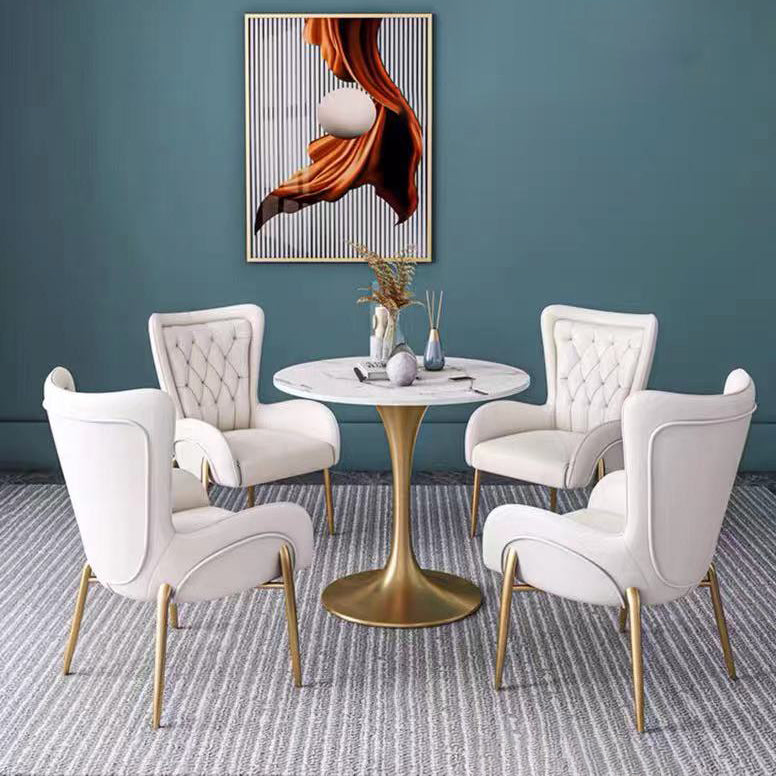 El comedor del metal de Glam preside el sillón lateral tapizado para el uso del restaurante