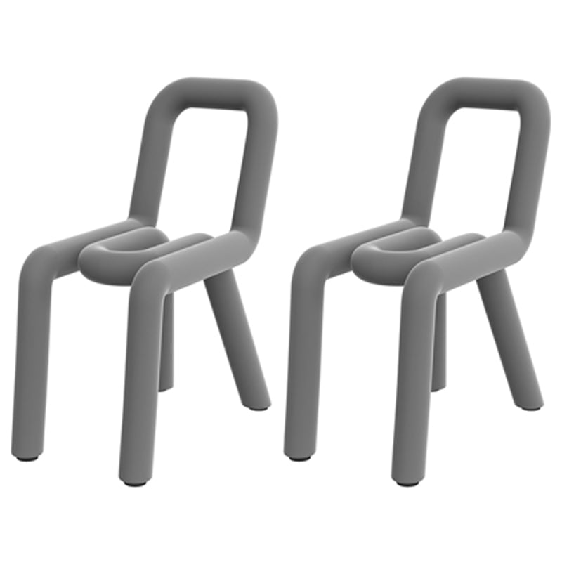 Silla lateral de terciopelo de hotel de estilo diseñador, acabado mate, parte trasera abierta, silla de comedor