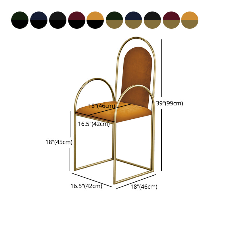 El comedor del metal de Glam preside el sillón lateral tapizado para el uso en el hogar